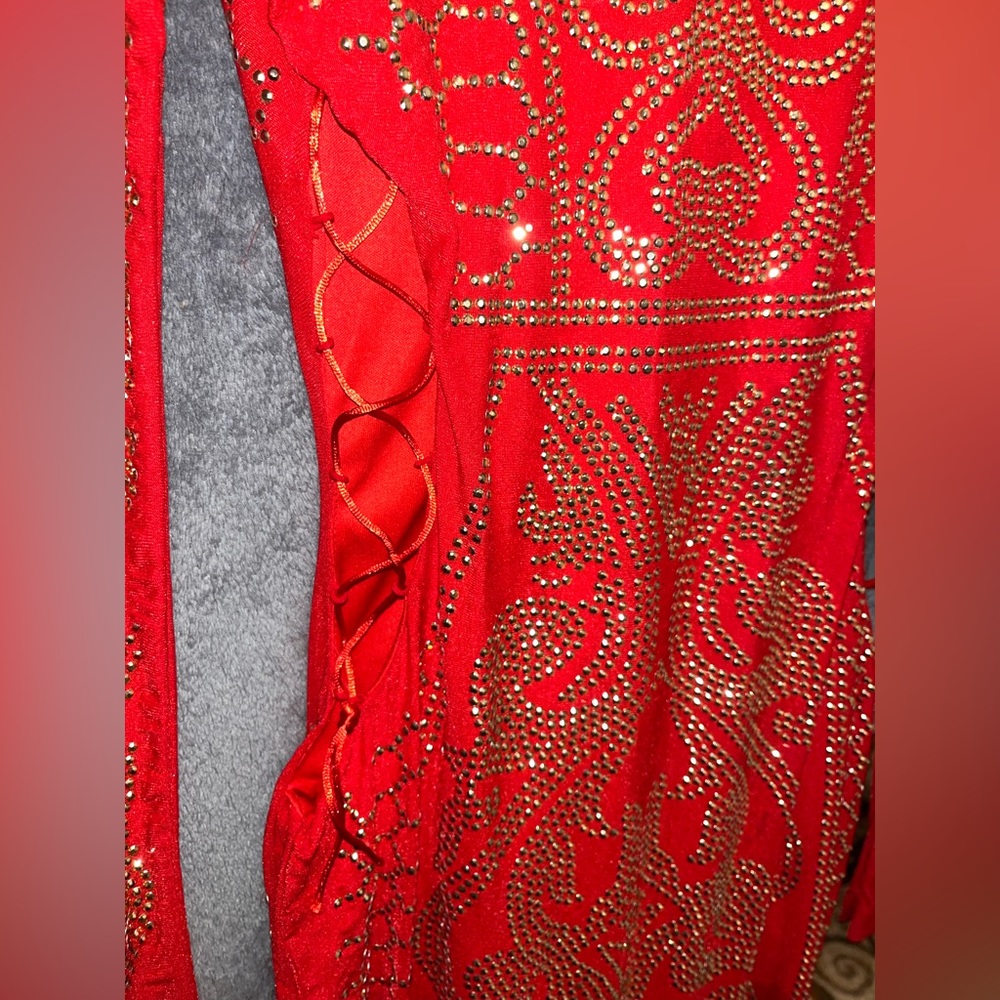 BANJUL Red Stretchy Beaded Dress W/ Lace Hip Accents EUC - Picture 7 of 8